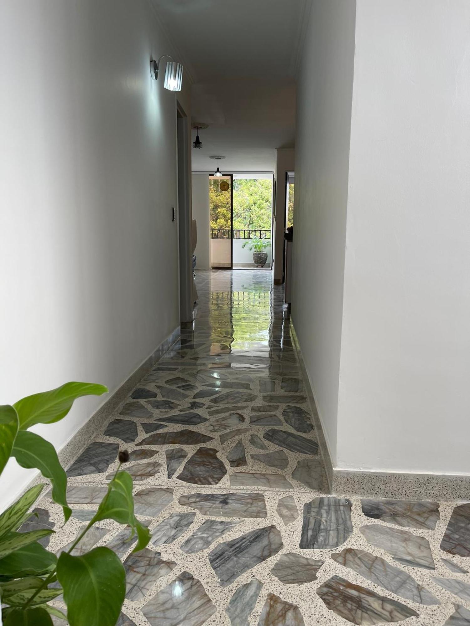 Apartamento D Casa Hogar, Iluminado Y Tranquilo Con Amenidades Nuevas *