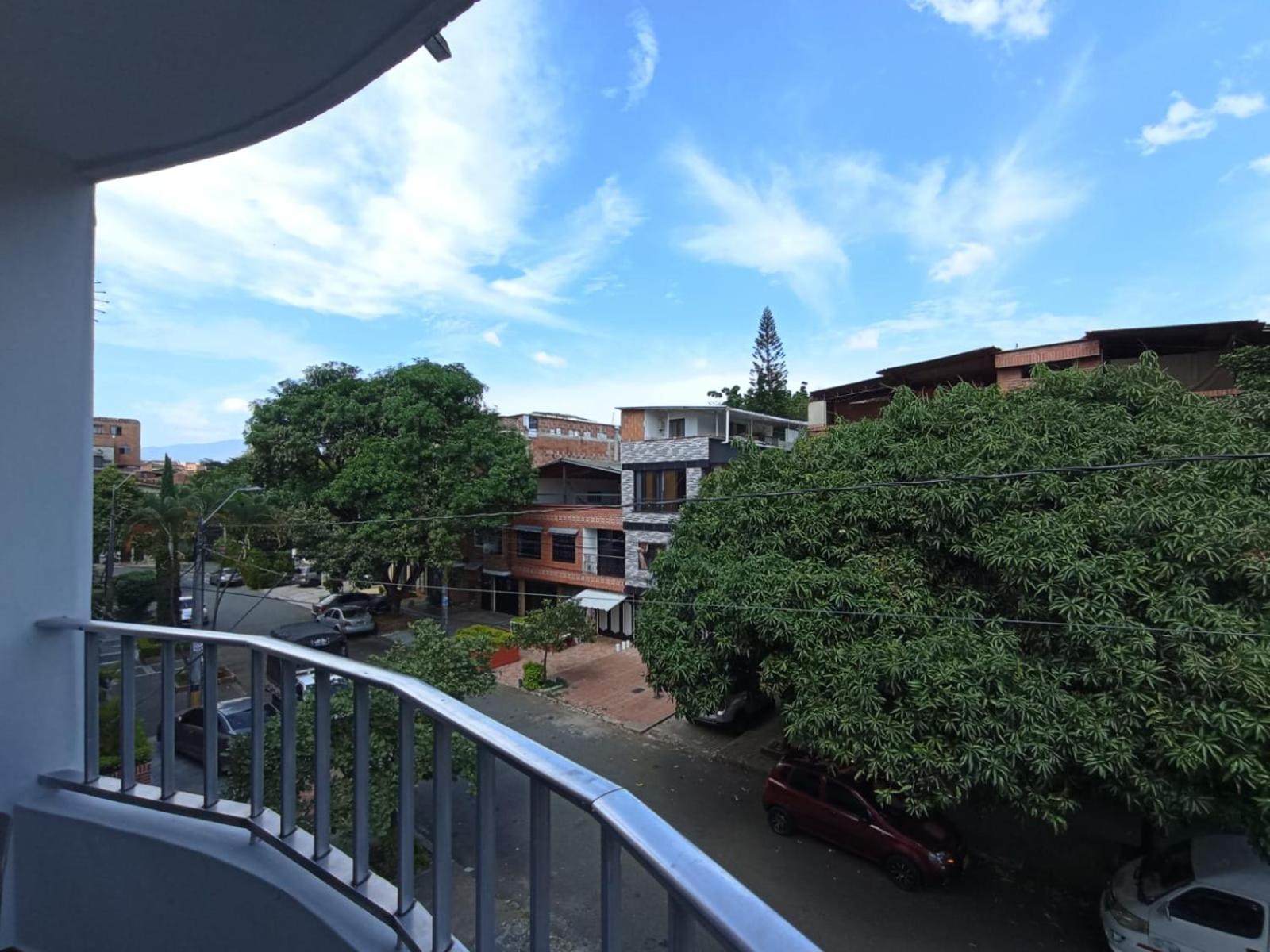 Con Bano Privado Coliving Central Cerca A Plaza Mayor Cerro Nutibara Unicentro *