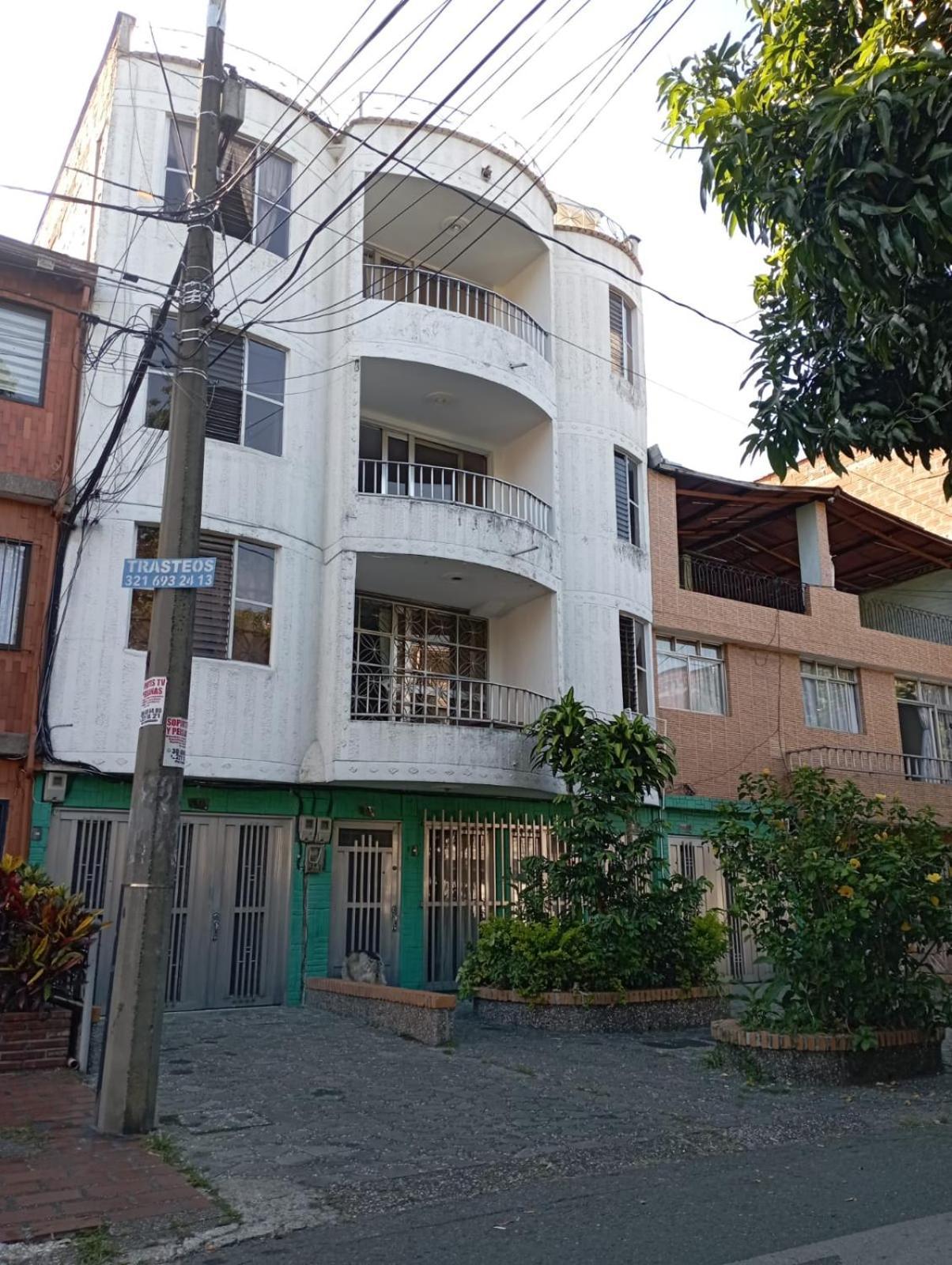 Pensión Con Bano Privado Coliving Central Cerca A Plaza Mayor Cerro Nutibara Unicentro