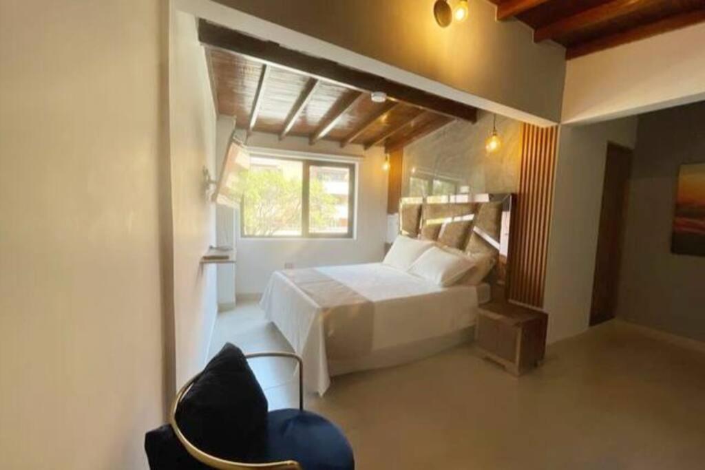 Apartamento Aparta Estudio Laureles 306