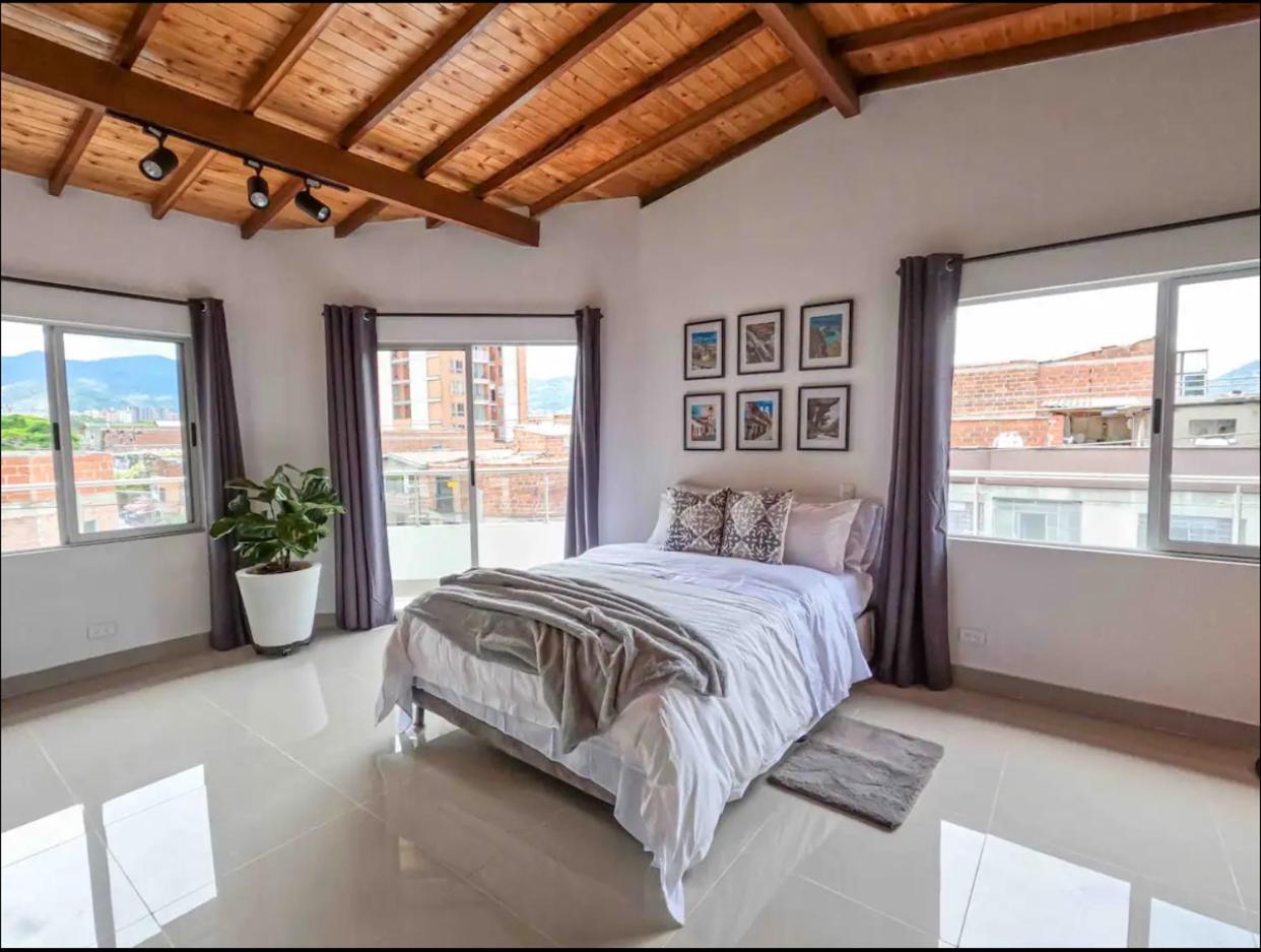 Hermoso Loft Cerca Al Poblado 100% Privado Apartamento Medellín