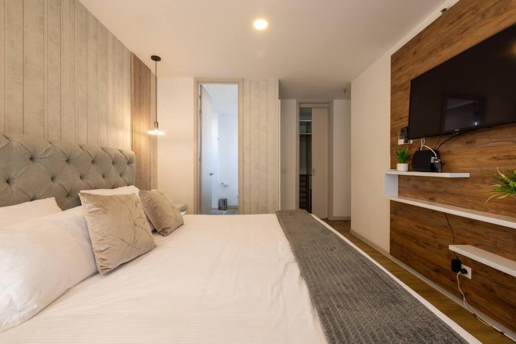 Premium Urban Oasis El Poblado 2br 1ac *