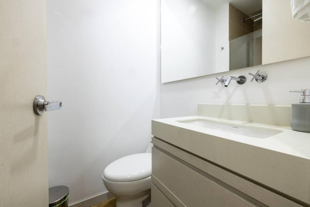 Premium Urban Oasis El Poblado 2br 1ac