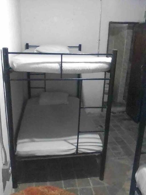 Сasa de vacaciones Wifi, 20 Personas, Chimenea, Cascadas, Naturaleza *