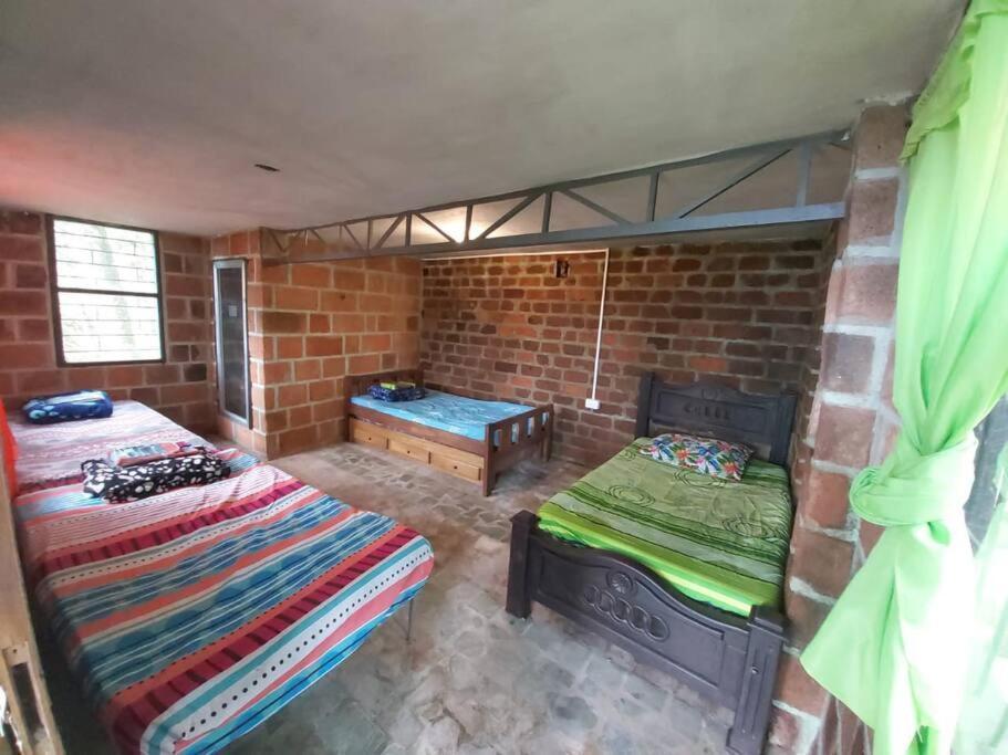 Сasa de vacaciones Wifi, 20 Personas, Chimenea, Cascadas, Naturaleza *