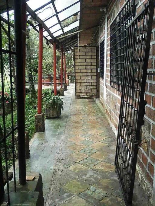 Сasa de vacaciones Wifi, 20 Personas, Chimenea, Cascadas, Naturaleza