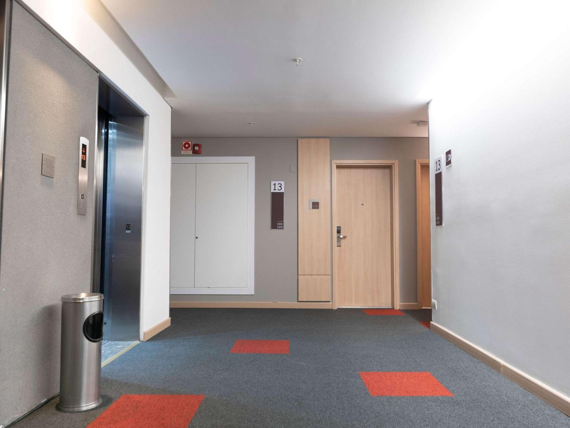 Ibis Hotel 3*