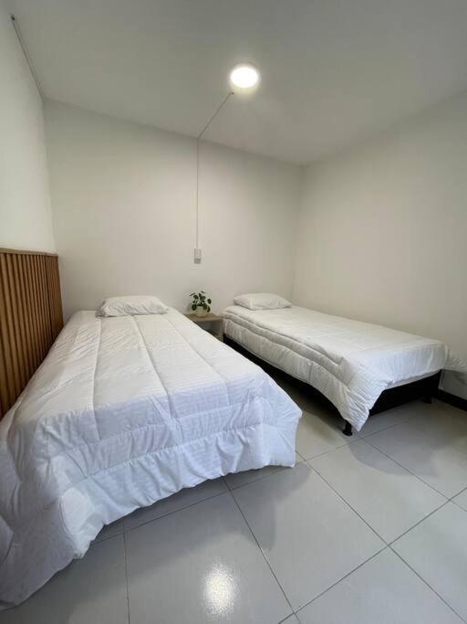 Apartamento W/ Jacuzzi Location/ Parque Lleras *