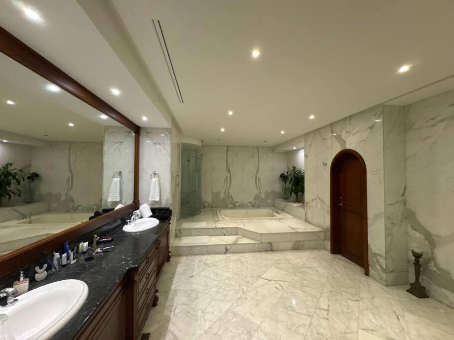 Villa Luxurytravelhome Millionaires