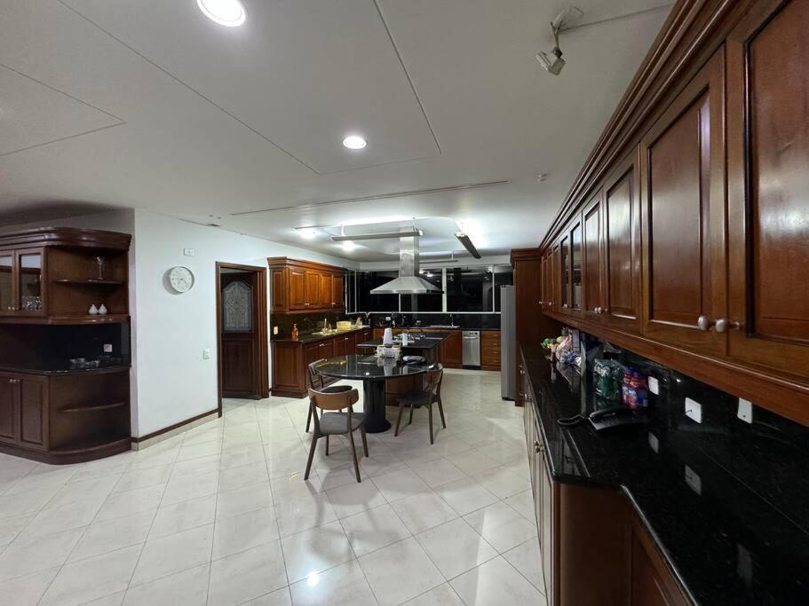 Luxurytravelhome Millionaires Medellín