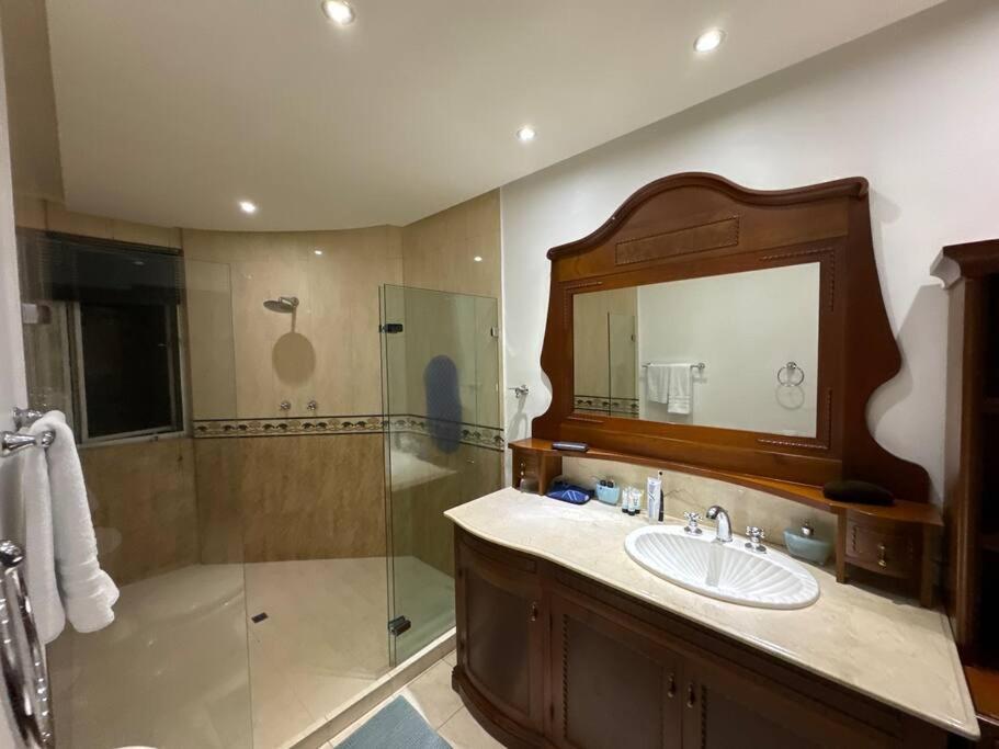 Luxurytravelhome Millionaires Villa Medellín