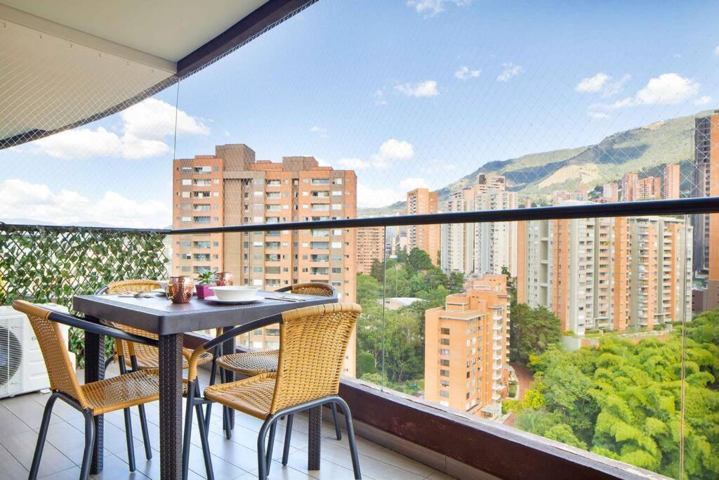 Penthouse El Poblado, Hermosa Vista, Dos Alcobas