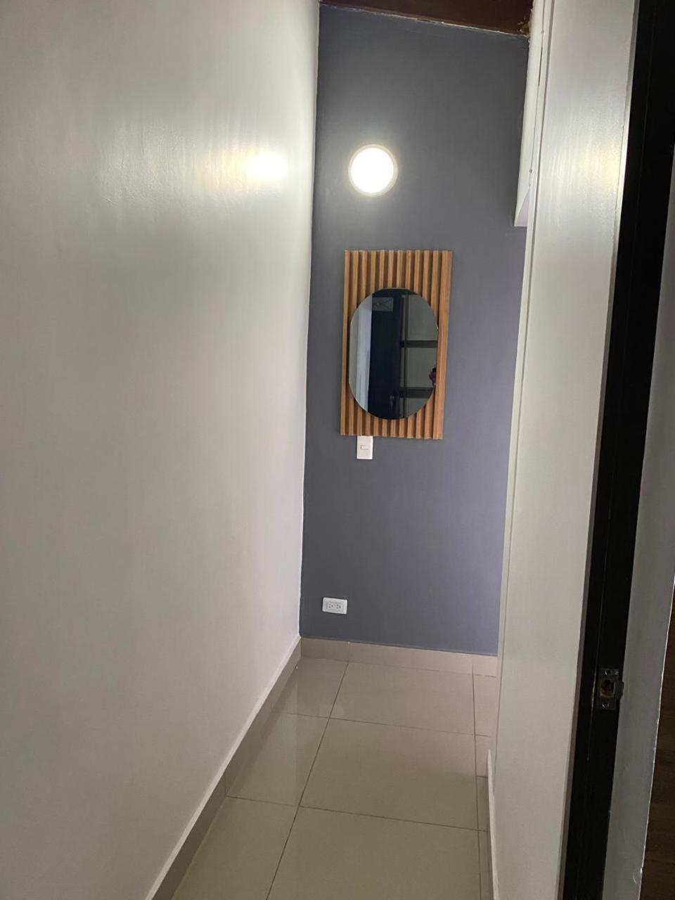 32 Confortable Apartamento Con Balcon En Laureles Estadio