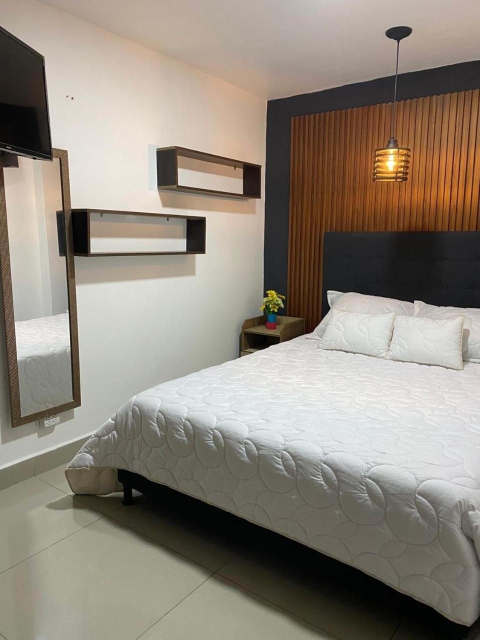 32 Confortable Apartamento Con Balcon En Laureles Estadio Apartamento