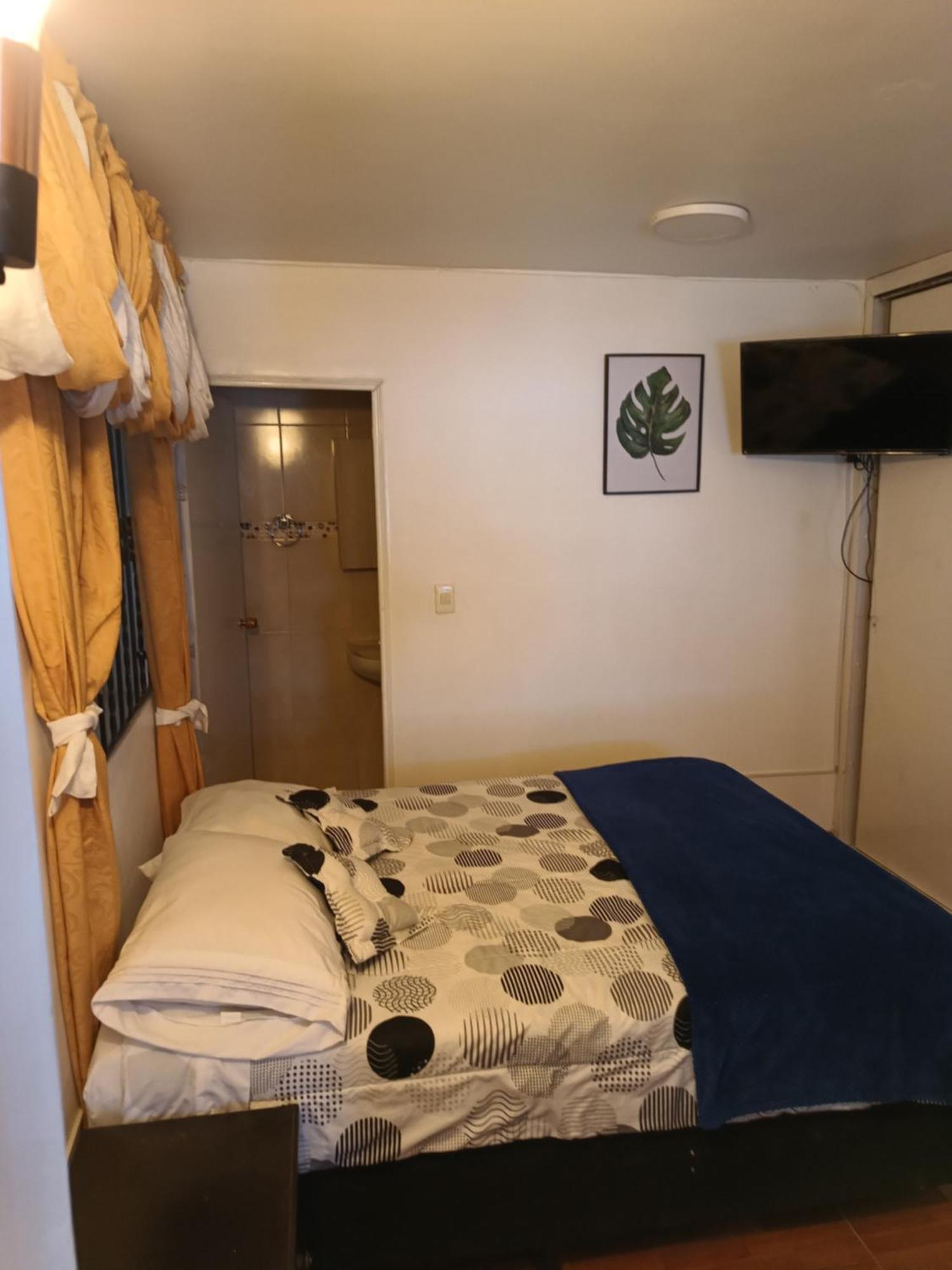 Noras Laureles Homestay Medellin