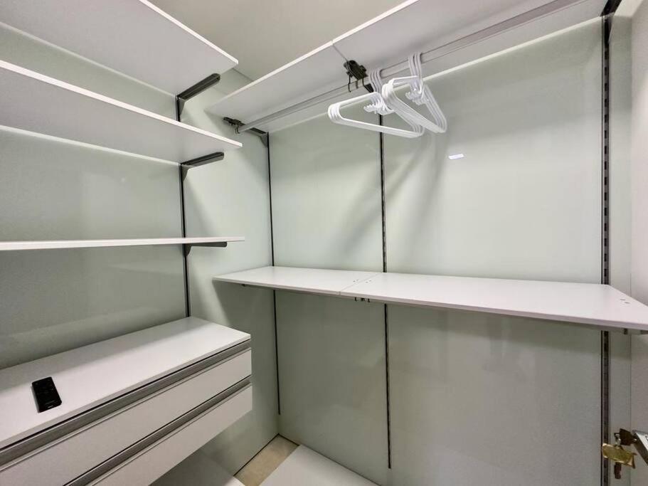 1301 Luxury Penthouse, Poblado Medellín