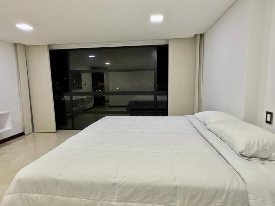 1301 Luxury Penthouse, Poblado * Medellín