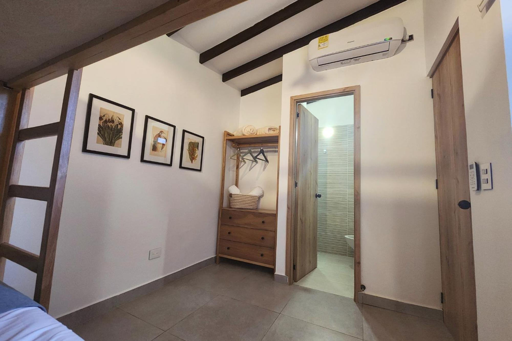 Casa Otrabanda *