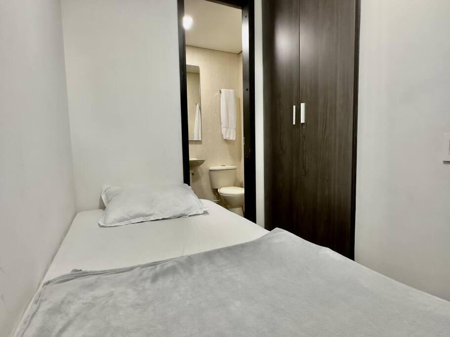 202 Family Haven In El Poblado: Spacious & Charming * Medellin
