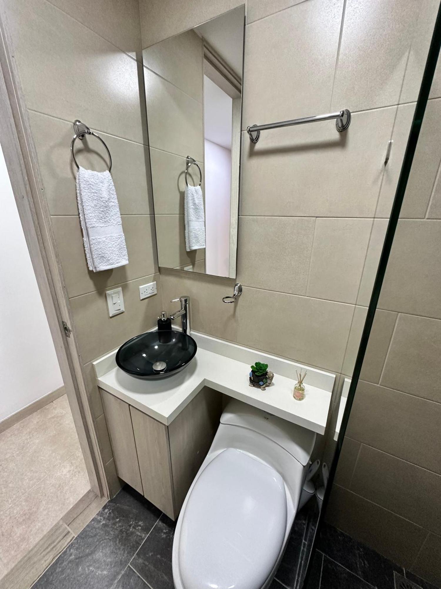 En Laureles Cerca A La 70 Y Estadio - 702 Apartamento