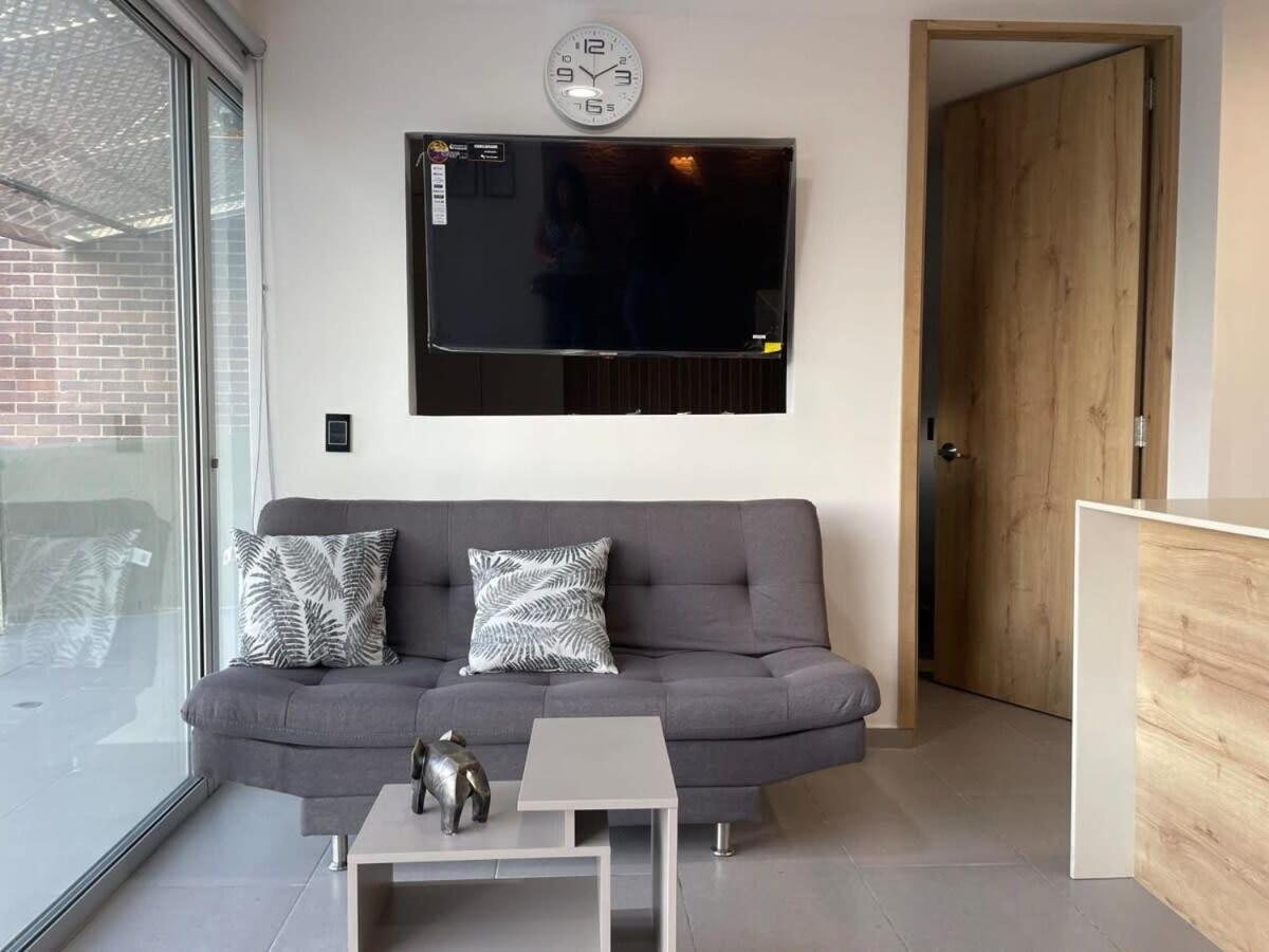 Prime Location Apartaloft Close To El Tesoro Mall Apartamento *