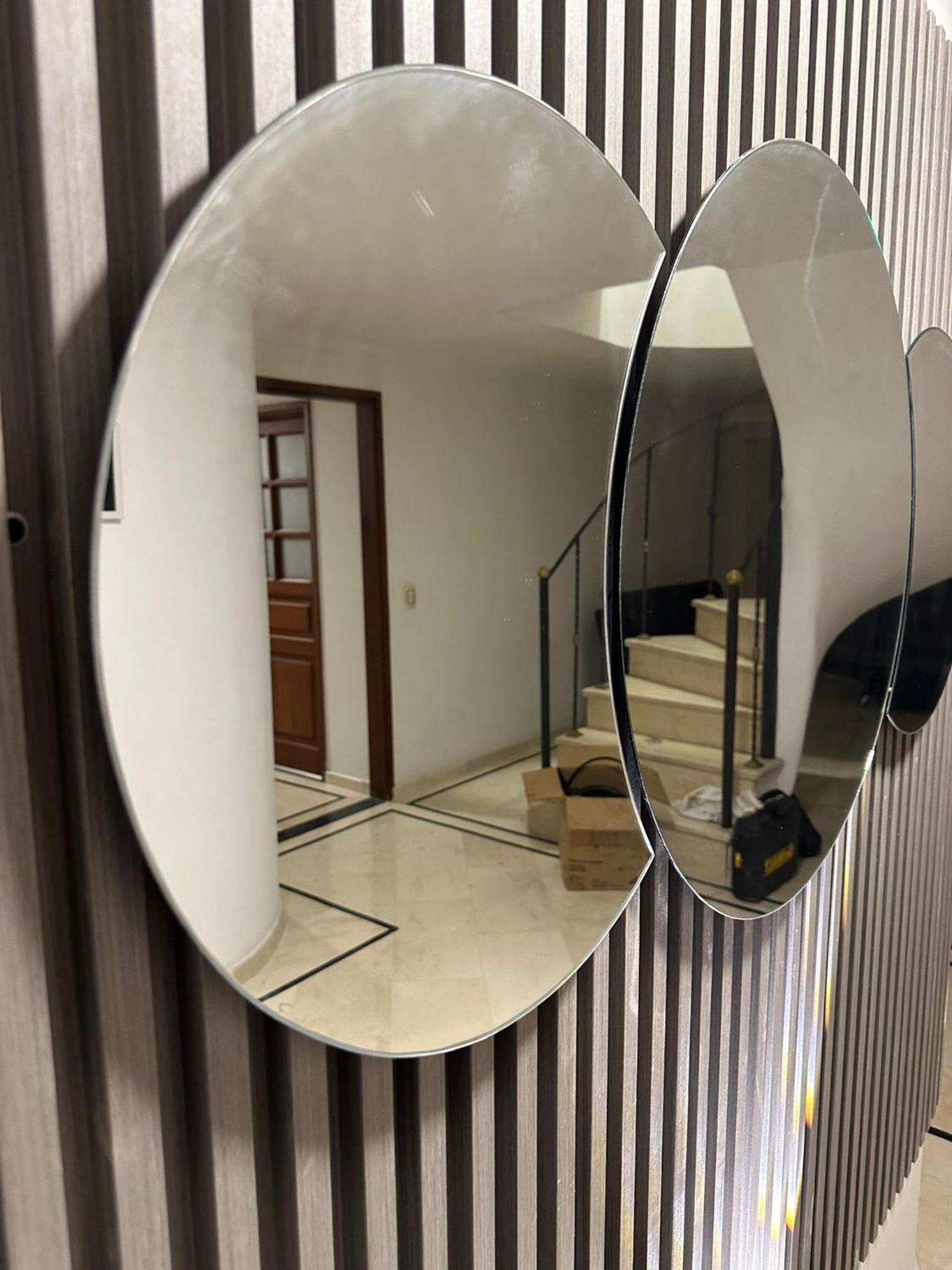 Luxury Penthouse Superb Location *