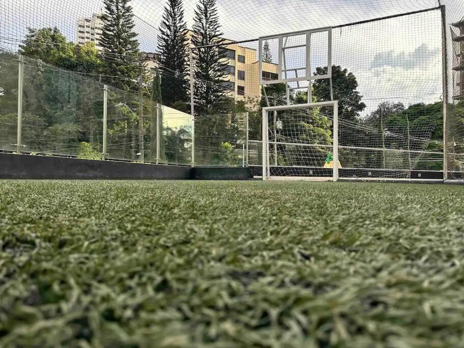 502 El Poblado: Beautiful & Ample Space For Families Medellín