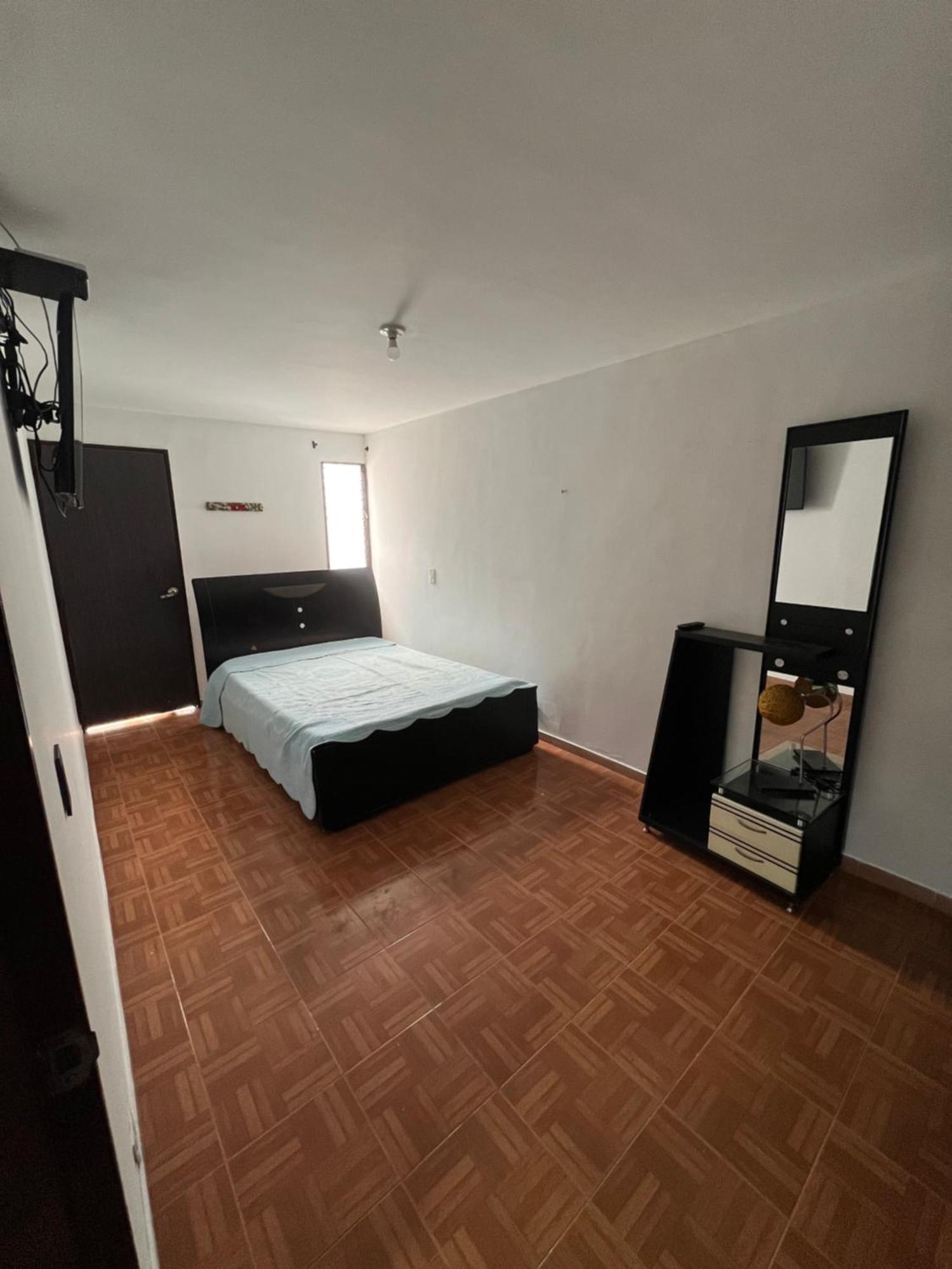 Apartamento Apartamento Laureles, Cerca A La Estacion Floresta