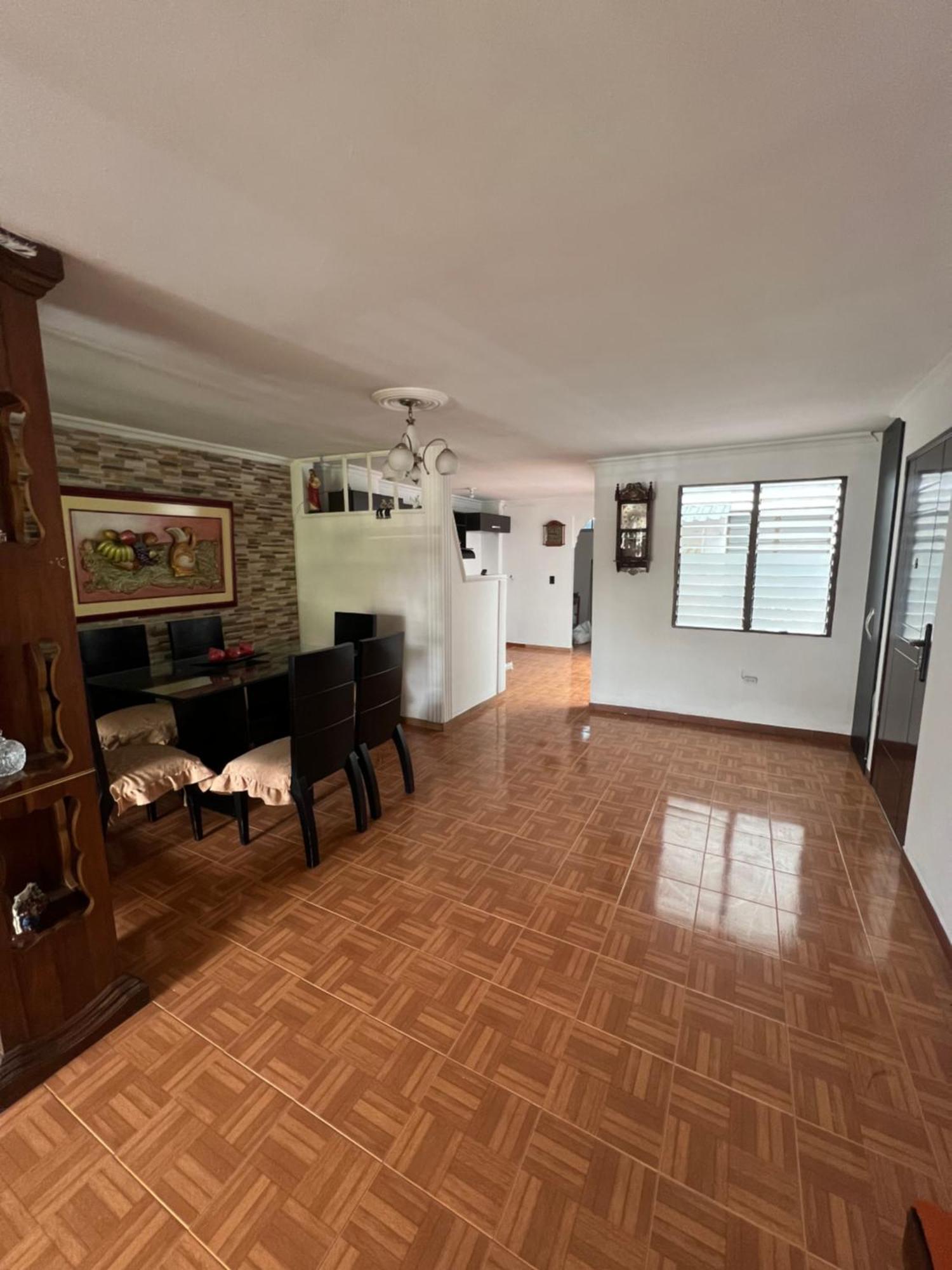 Apartamento Laureles, Cerca A La Estacion Floresta Apartamento *