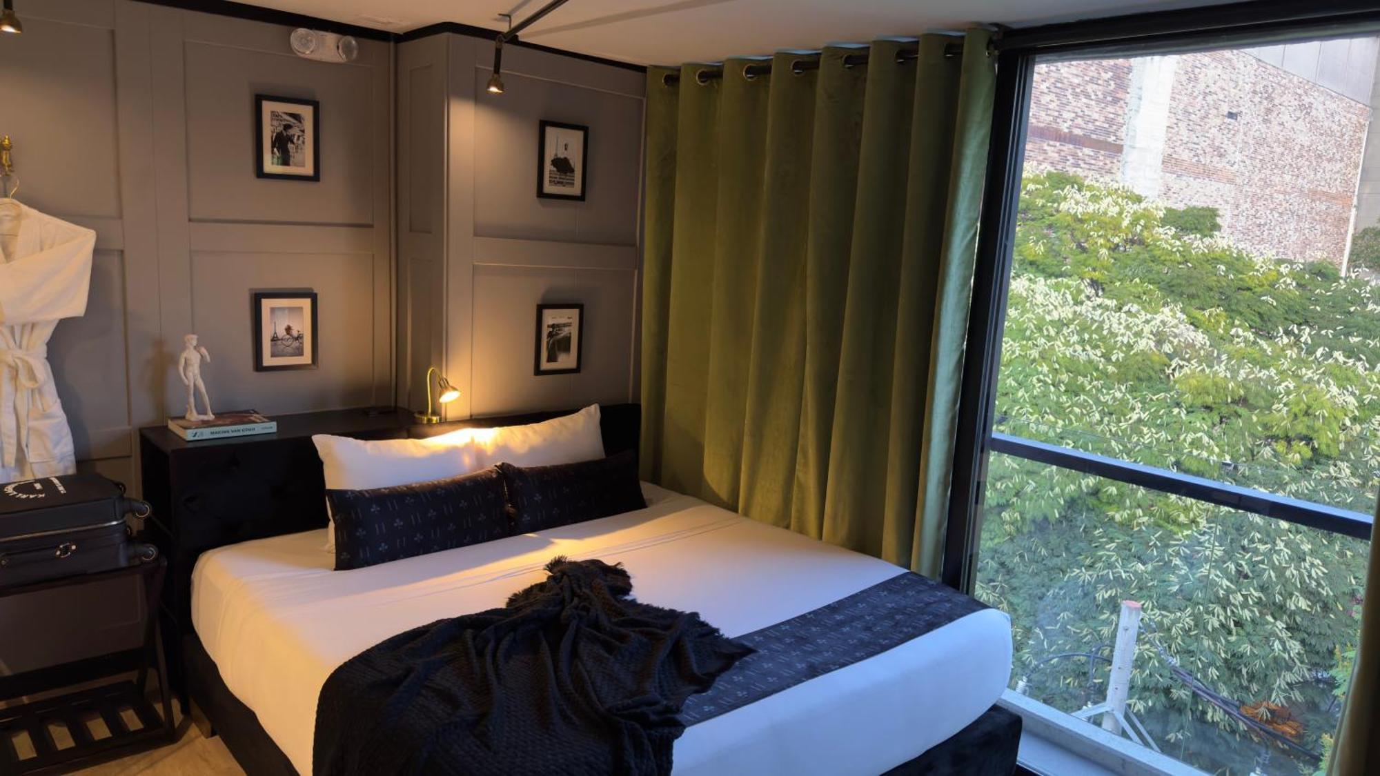 Helene Hotel