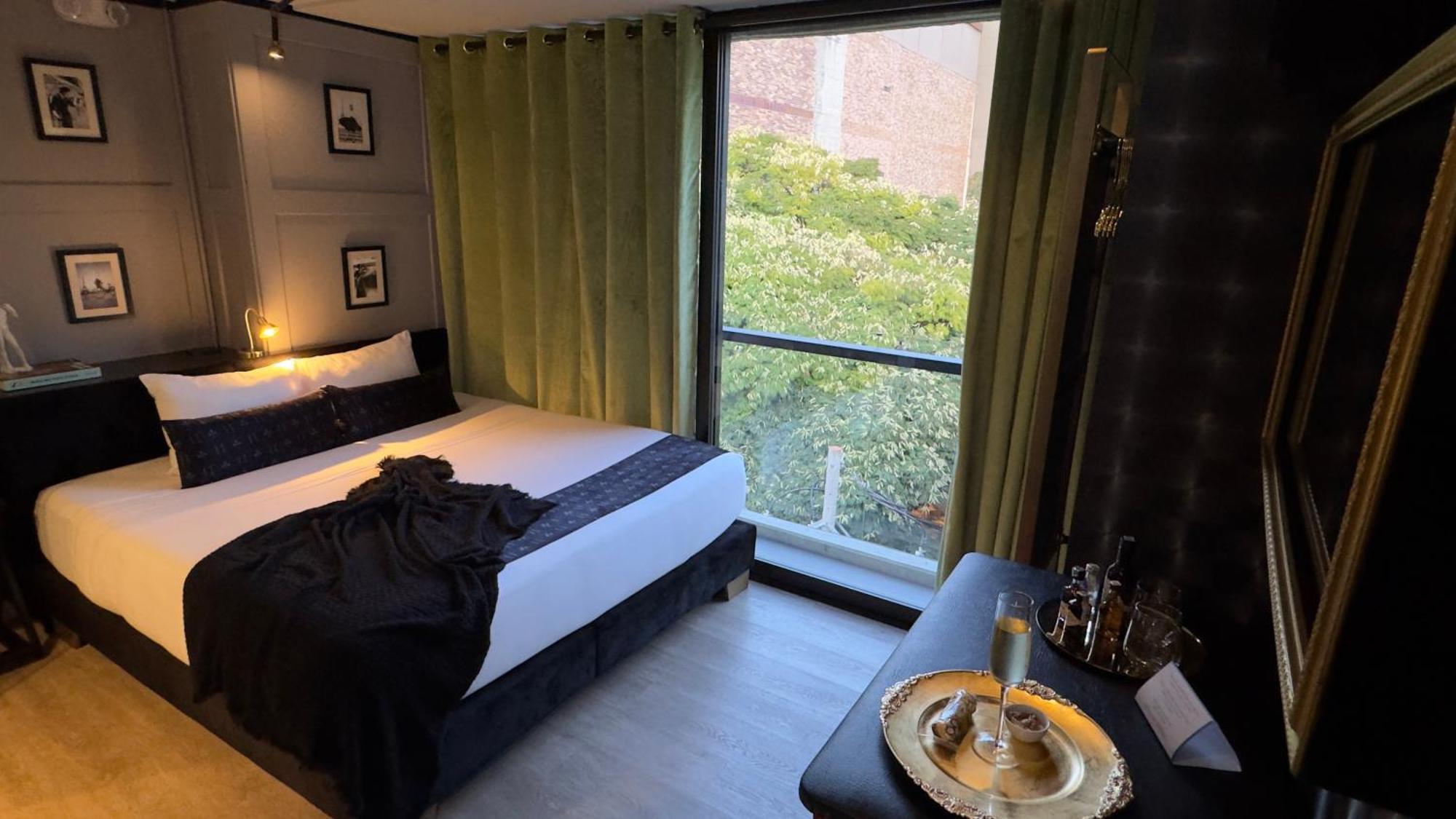 Helene Hotel 4*