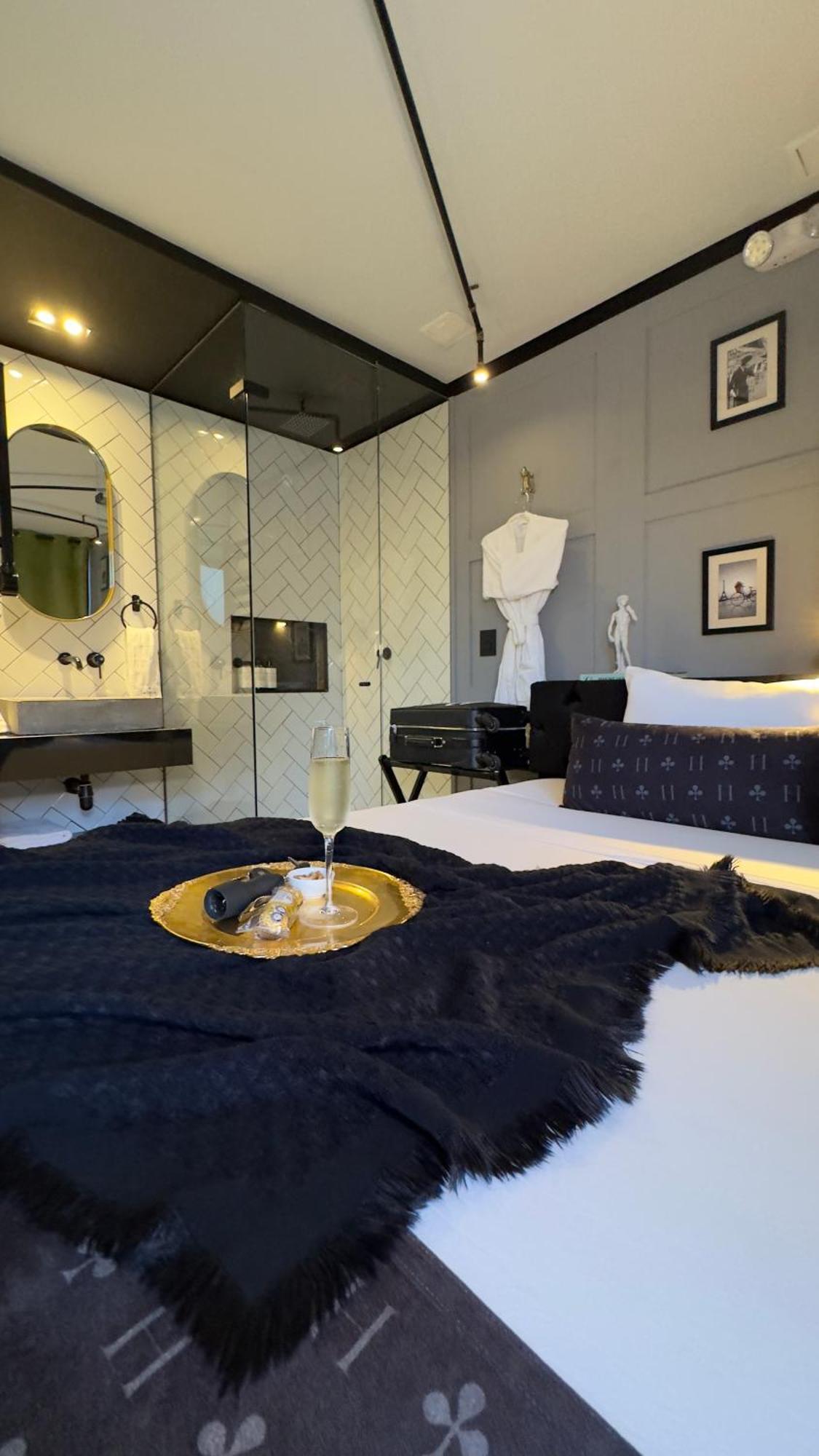 Helene Hotel 4*