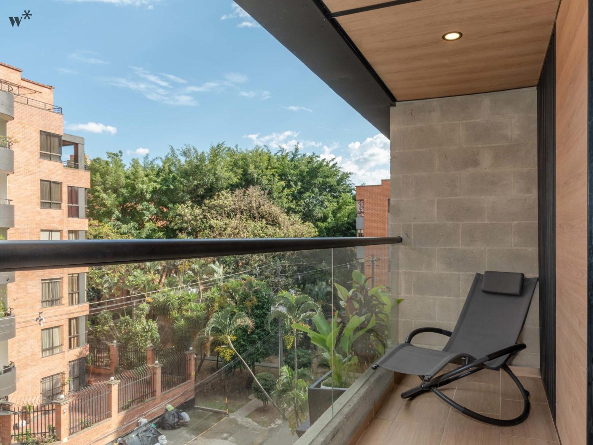 Beautiful In Laureles Apartamento