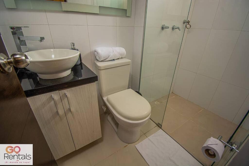 Cozy In Poblado, Parking, No Fee 1107 Apartment *