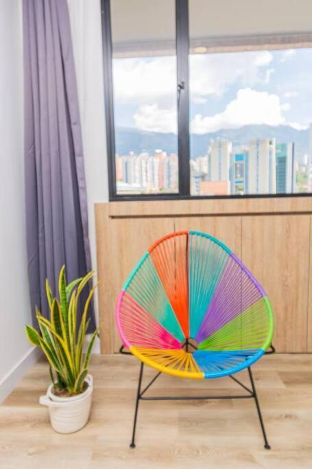 Poblado, Modern Studio, Coworking, A/c, Gym 1411 Apartamento