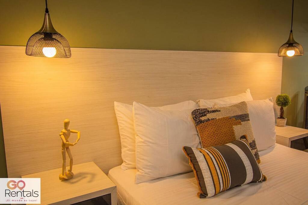 Cozy In Poblado, Parking, No Fee 1107 Apartment *