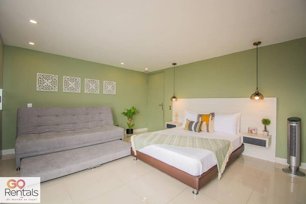 Apartment Cozy In Poblado, Parking, No Fee 1107