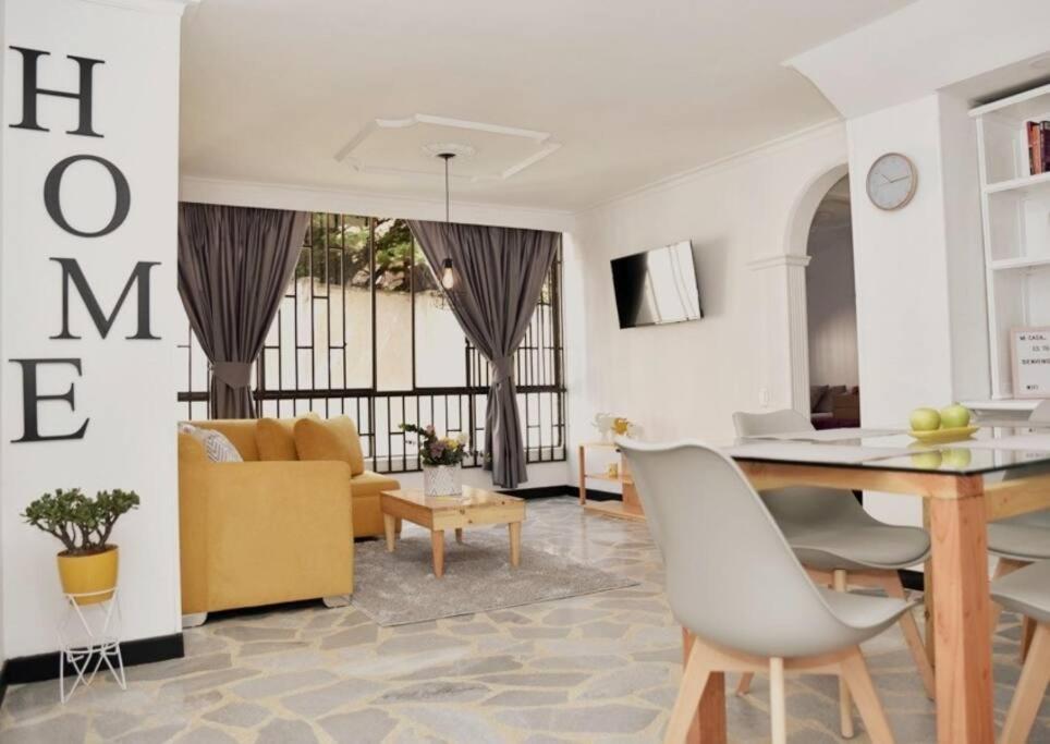Ambiente Familiar 112 Apartamento Medellín