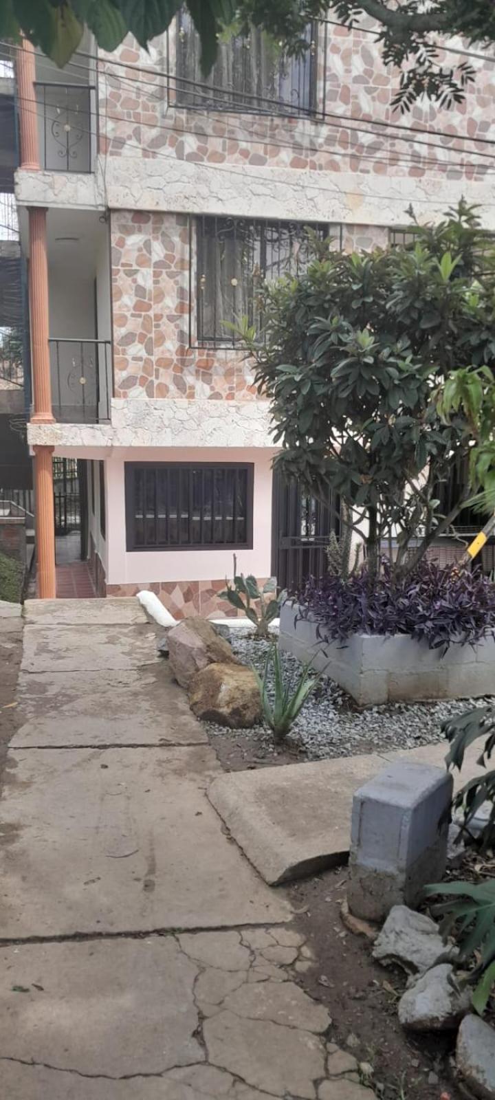 Apartamento De 2 En Robledo A 20 Minutos Del Centro