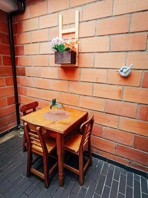 Lindo Con Patio Privado.