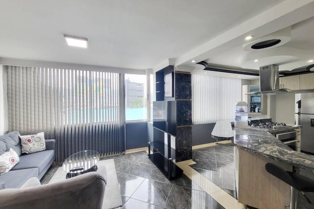 Apartamento Center Flats - In El Poblado Near Park Lleras, Medellin! Medellín