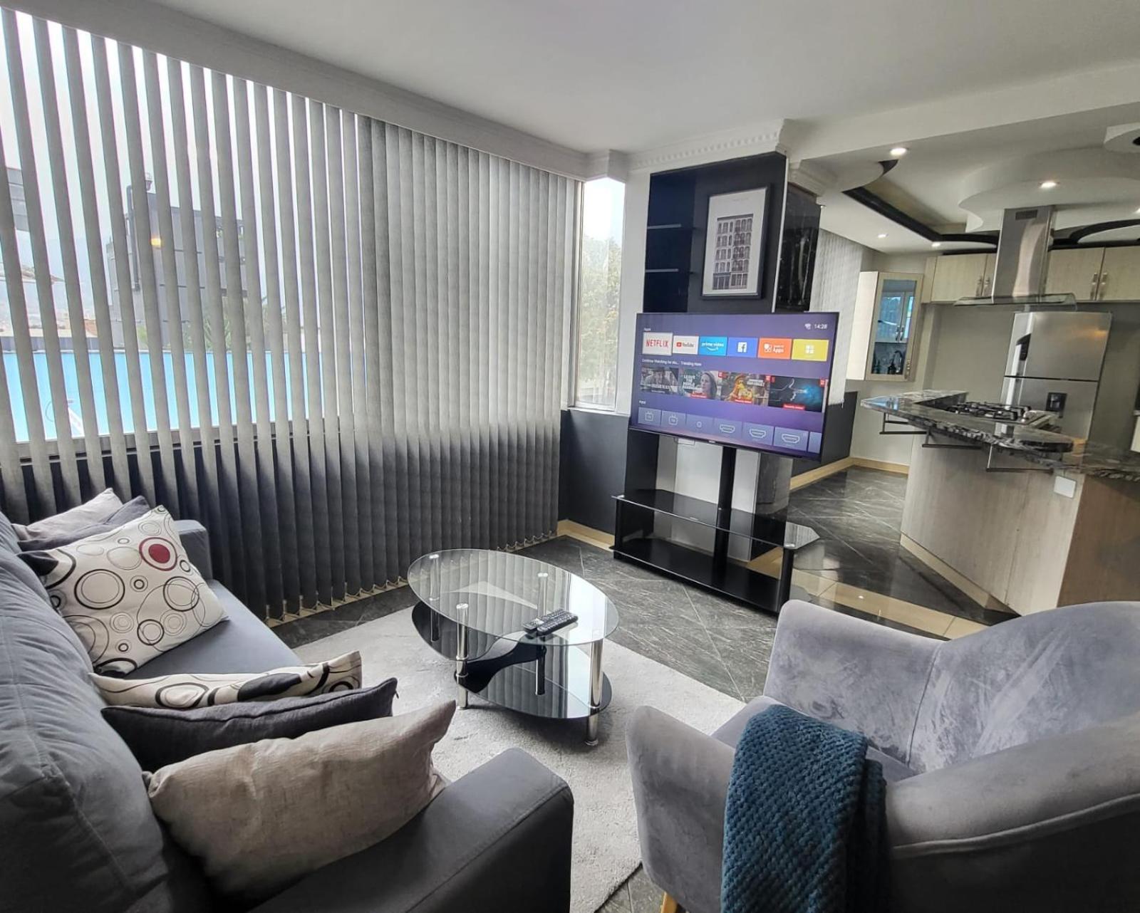 Apartamento Center Flats - In El Poblado Near Park Lleras, Medellin! Medellín
