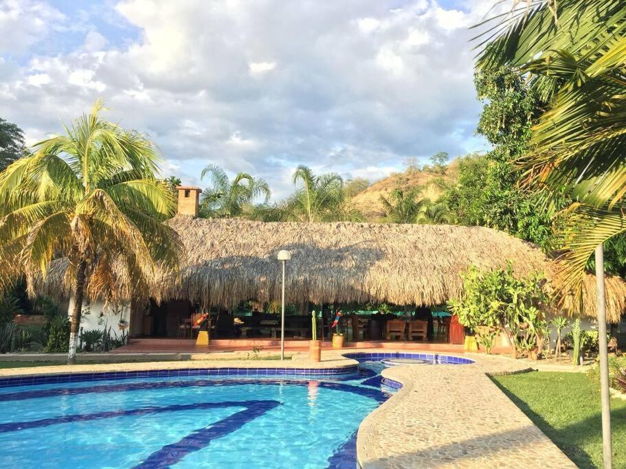 El Costurero, Santafe De Antioquia Villa *