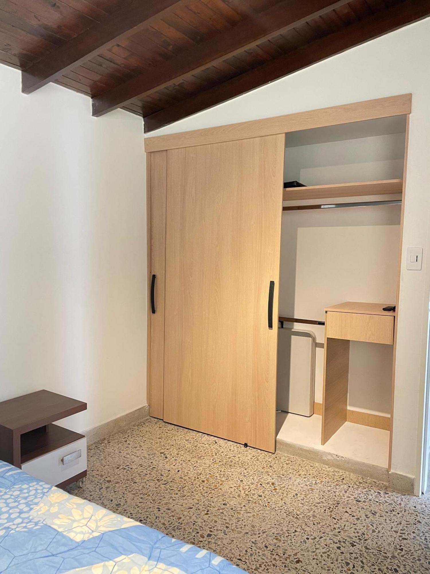 Habitación en casa particular Habitacion Comoda En Laureles, Estadio Medellín