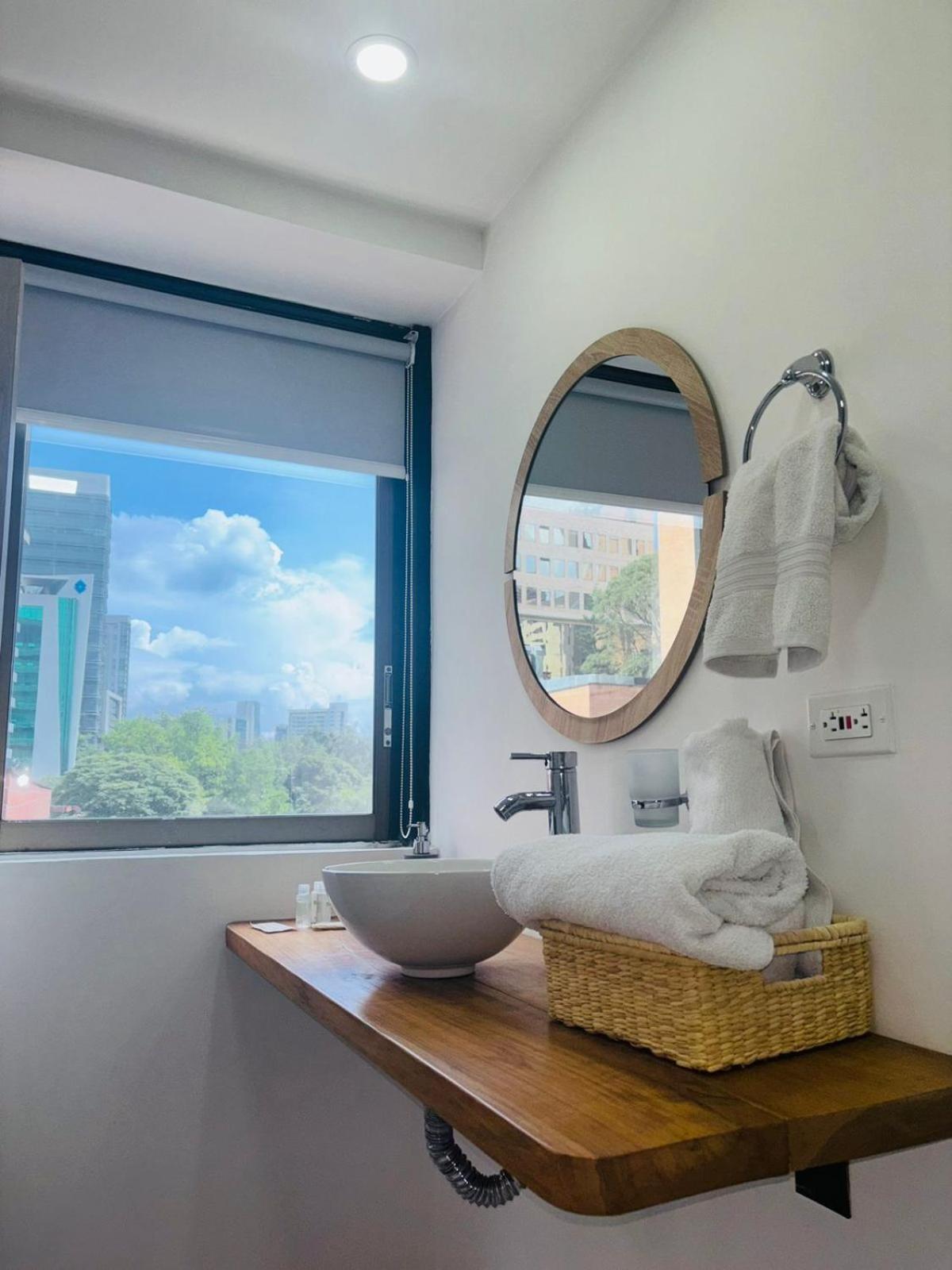 Hotel Bambu Milla De Oro Medellín