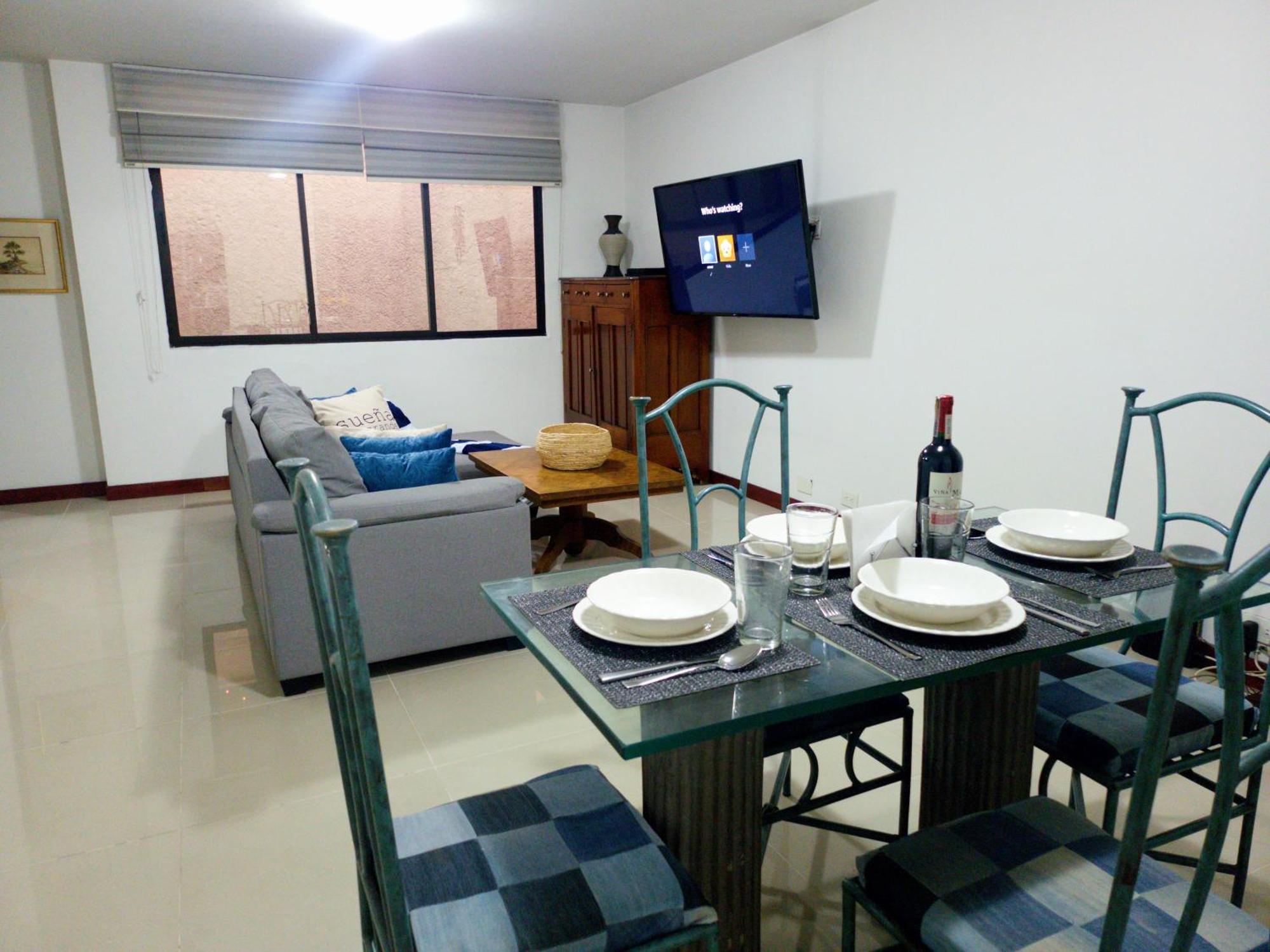Apartamento Center Flats - In El Poblado Near Park Lleras, Medellin! Medellín