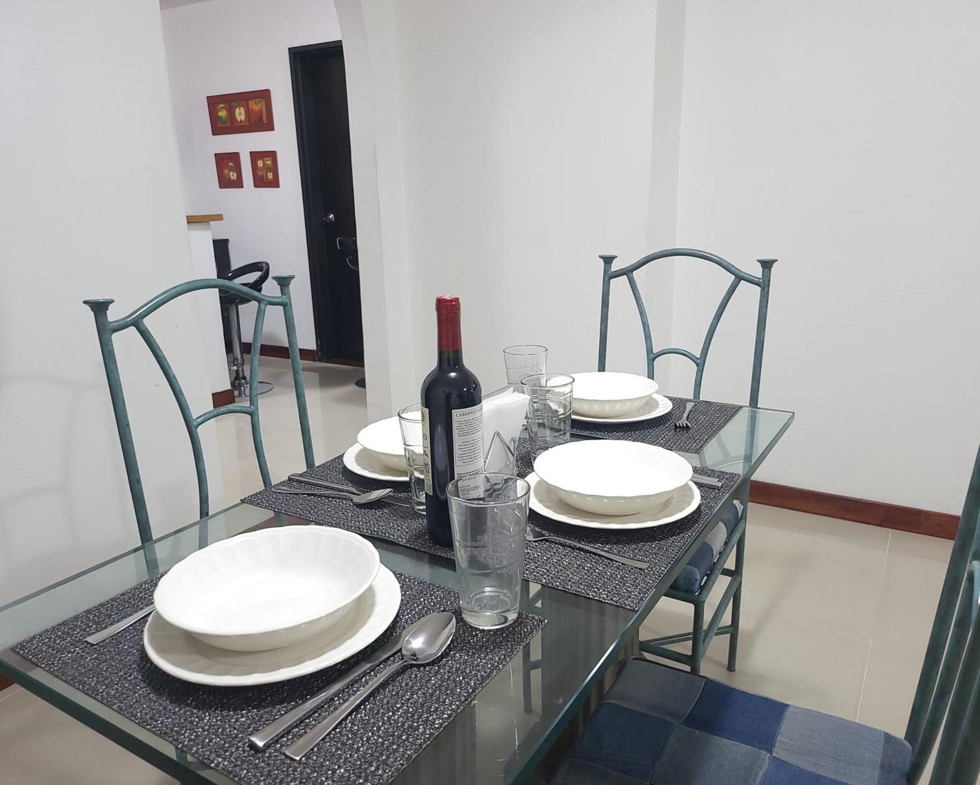 Apartamento Center Flats - In El Poblado Near Park Lleras, Medellin! Medellín