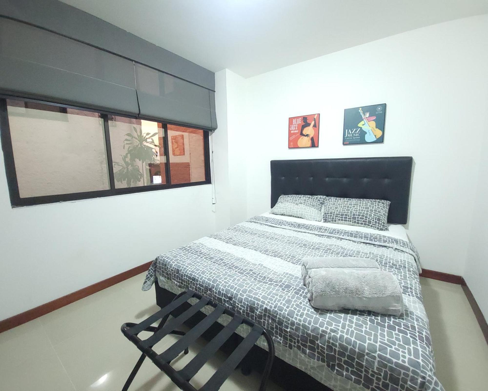Center Flats - In El Poblado Near Park Lleras, Medellin! Medellín
