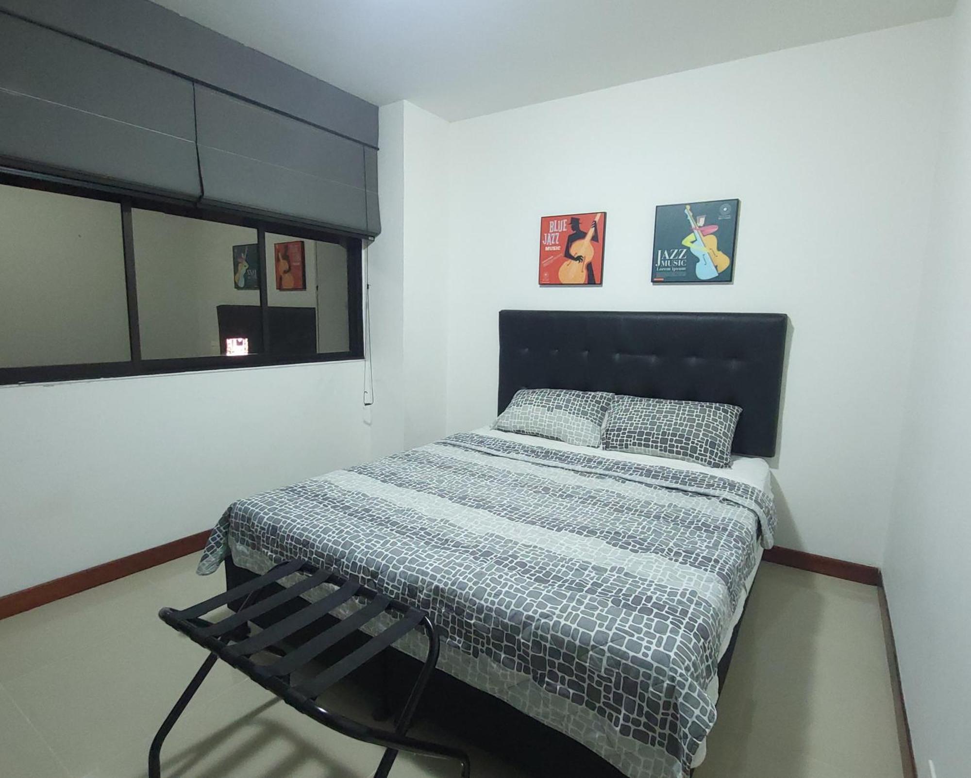 Apartamento Center Flats - In El Poblado Near Park Lleras, Medellin! Medellín