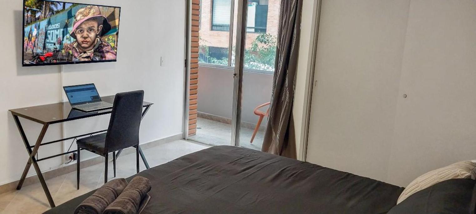 Apartamento Center Flats - In El Poblado Near Park Lleras, Medellin! Medellín